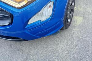 Vendisi un ford ecosport anno 2020 benzina