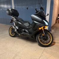 FORZA 750 EDIZIONE SPECIALE