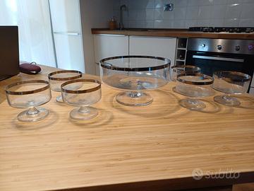 Elegante servizio per macedonia