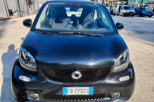 Smart Fortwo Coupé 2016 – Nera – 106.000 km