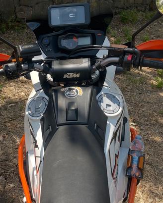 Ktm 990 adventure 2013