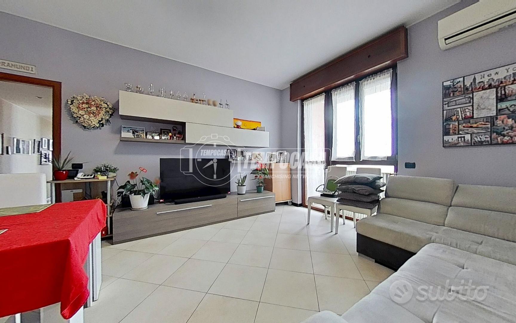 Apartment in Macherio, Monza e della Brianza - Vista 4