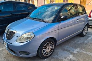 Lancia Ypsilon 1.3 Mjet 