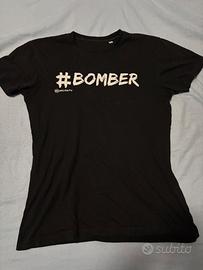 T-shirt nera #BOMBER taglia S - piùforty