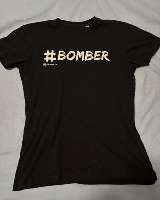 T-shirt nera #BOMBER taglia S - piùforty