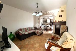 CASA INDIPENDENTE A MESAGNE