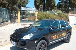Super Car Porsche Cayenne Sport 4.500 cc V8 Full 