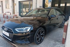 Audi A4 Avant 30 2.0TDI/136 CV S tronic Business A