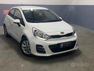 Kia Rio 1.1 CRDi 5p. gancio traino