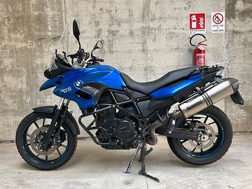 BMW F700GS