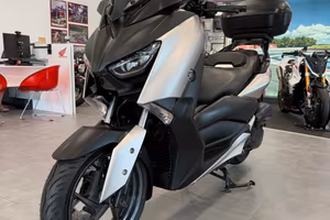 Yamaha X-Max 125 - 2021