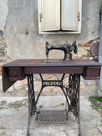 Macchina da cucire Singer