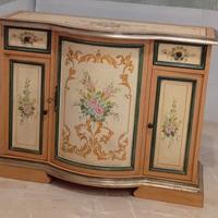 mobile in legno 