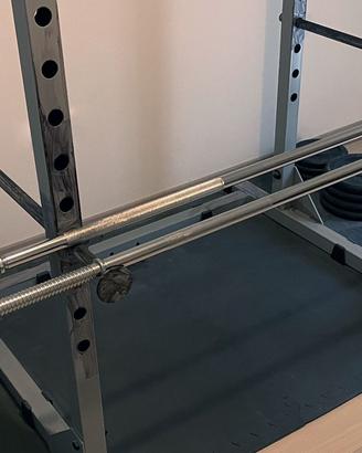 Bilancieri e dischi in ghisa da palestra