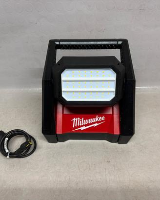 Faretto led milwaukee