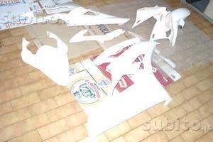 Carene stradali in vetroresina per YZF-R6 2006-200