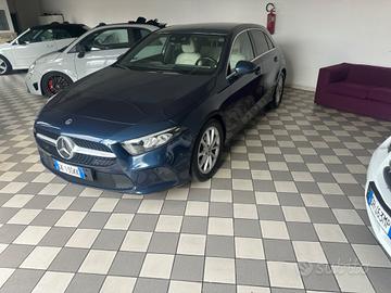 Mercedes-benz A 180 d Automatic Premium