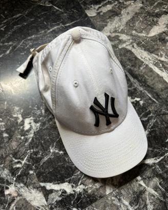 Cappello new era