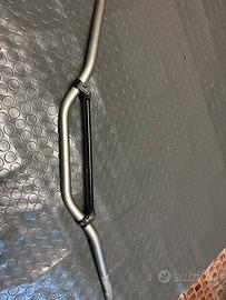 Manubrio renthal motocross