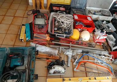 lotto attrezzi carpenteria-bricolage ecc