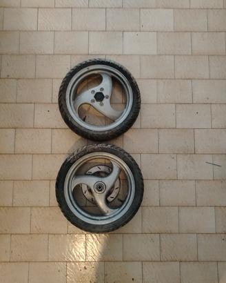 cerchi gommati per piaggio nrg mc3 