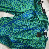 Top e leggins animalier