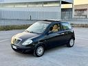 lancia-ypsilon-1-2-tetto-panoramico-neopatentati