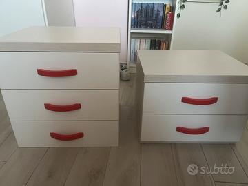 Coppia di comodini moderni ( 2 e 3 cassetti)