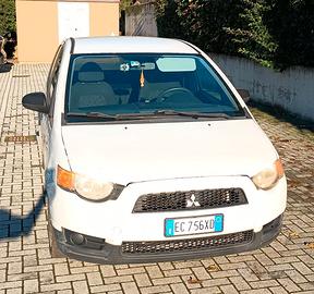 Mitsubishi Colt 1.1 12V 5p x NEOPATENTATI