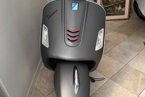 Vespa gts 300 super sport