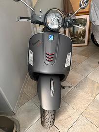 Vespa gts 300 super sport