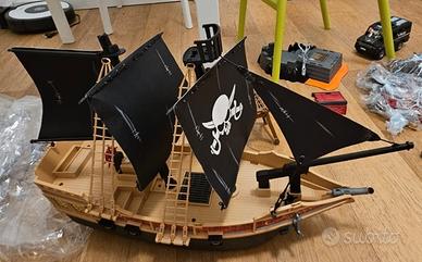 Galeone pirati Playmobil