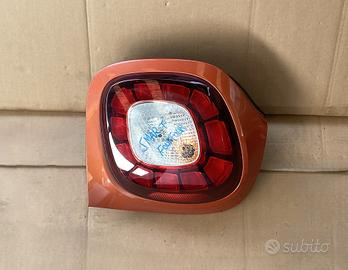 FANALE POSTERIORE DX SMART FORTWO/FORFOUR W453 201