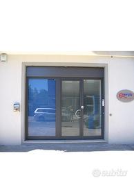 Ufficio vicino Autolinee