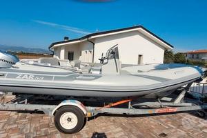 Zar 53 con motore Honda 40 cv (2021)