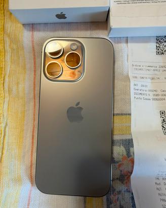 IPhone 16 pro 256GB color titanio