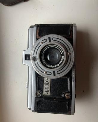 Fotocamera Vintage analigica argento Radix