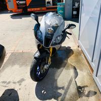 Aprilia RSV 1000 r Factory