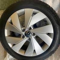 Cerchi da 17 originali VW Golf completi di gomme