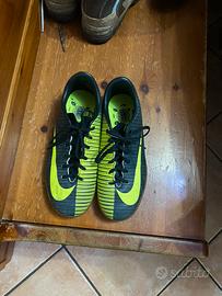 Scarpe hot sale ronaldo calcetto