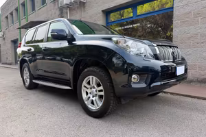 TOYOTA Land Cruiser 50 173CV 3.0 D-4D 7 POSTI IN