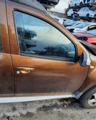 DACIA DUSTER 2012 - PORTA ANTERIORE DESTRO