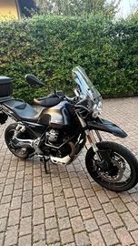 Moto Guzzi V85tt