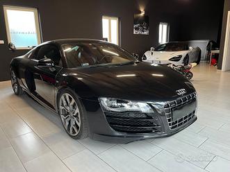 Audi R8 V10 - VENDUTA
