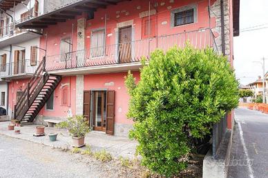 Appartamento di 90 m² con 3 locali e box auto dopp