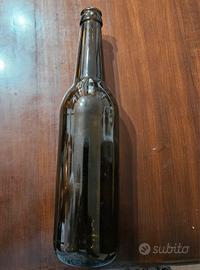 Bottiglie di birra per imbottigliare 