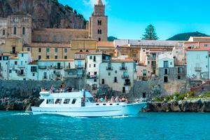 Motobarca trasporto passeggeri