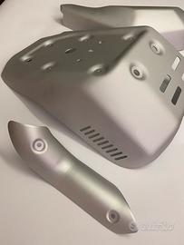 Paramotore e parascarico Aprilia Tuareg 660 2022