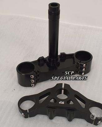 Ducati sport classic piastre sterzo ricavate pieno