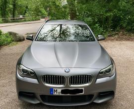 BMW M550d xDrive Touring Sportpacket 381CV